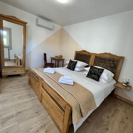 Mountain View Rooms Zadvarje 외부 사진