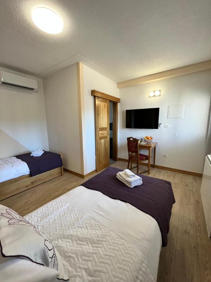 Mountain View Rooms Zadvarje 외부 사진